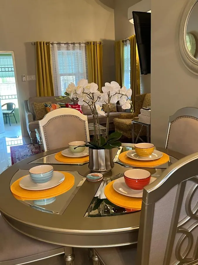 Villa Royal Vacation Retreat Falmouth 0*,