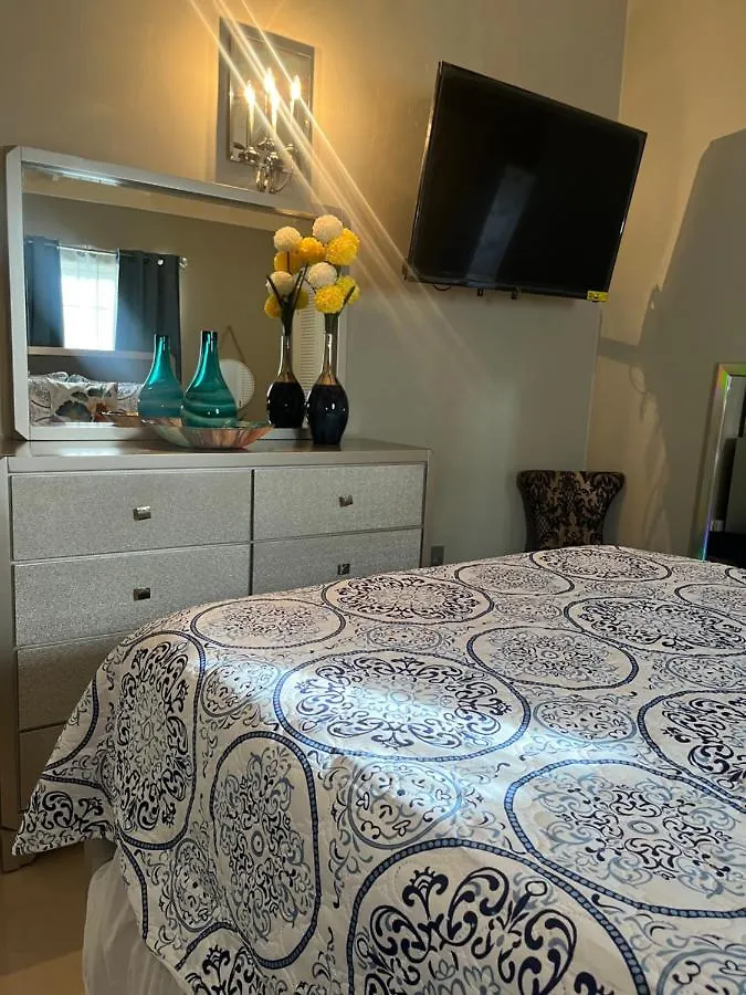 Сasa de vacaciones Villa Royal Vacation Retreat Falmouth